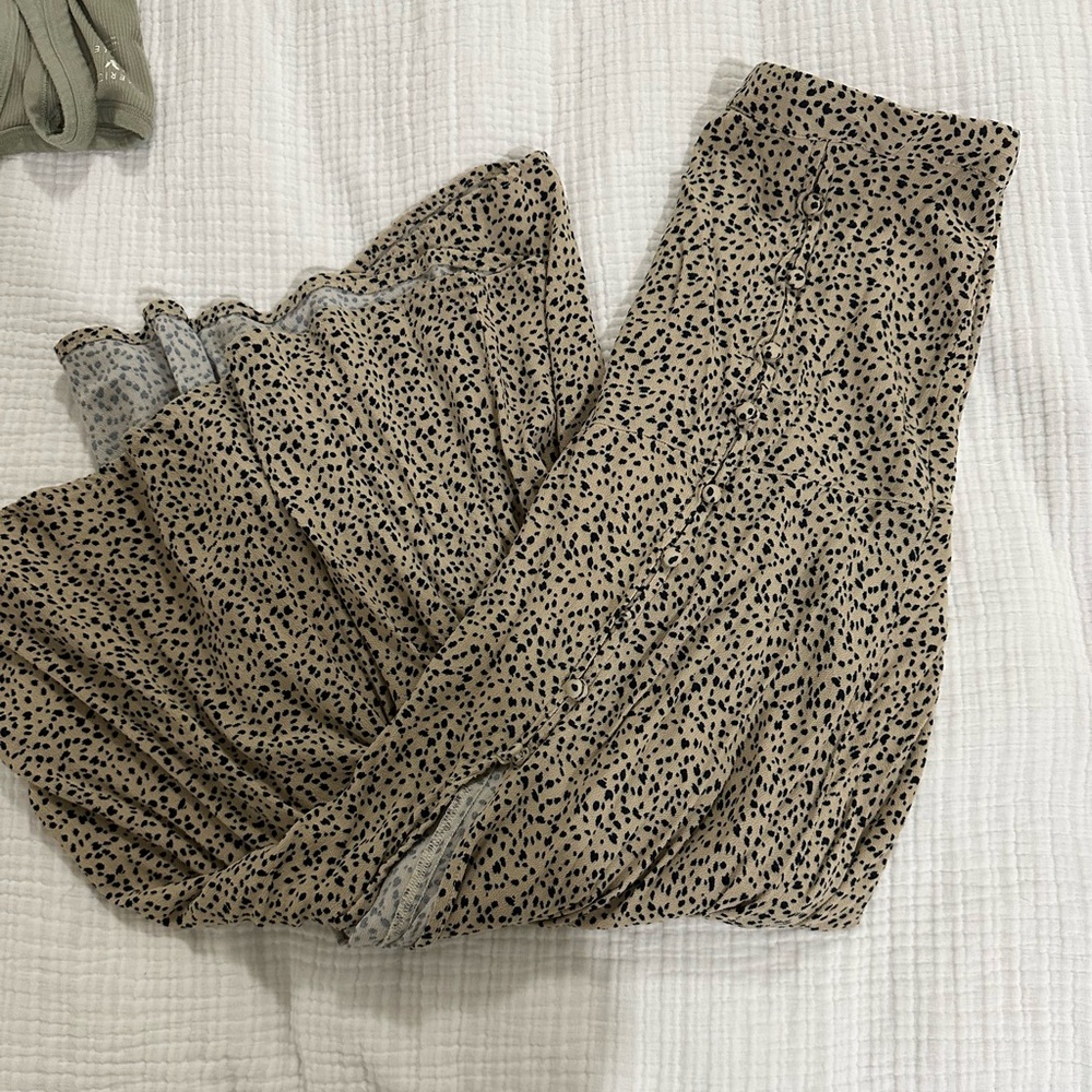 American Eagle Outfitters Beige and Black Patterned Skirt